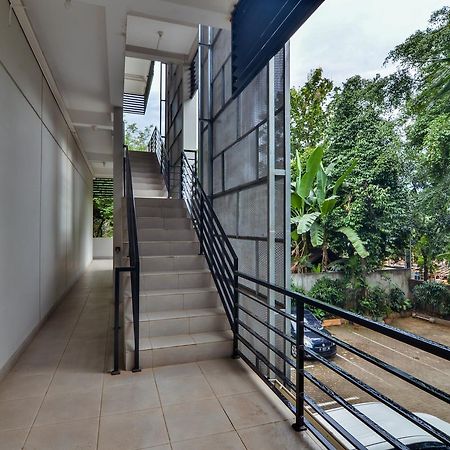 Zen Rooms Kebagusan Raya 21 Cilandak Kültér fotó